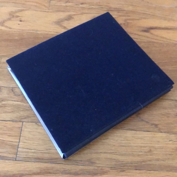 World of Peter Rabbit silver plated photo album - Picture 3 of 8